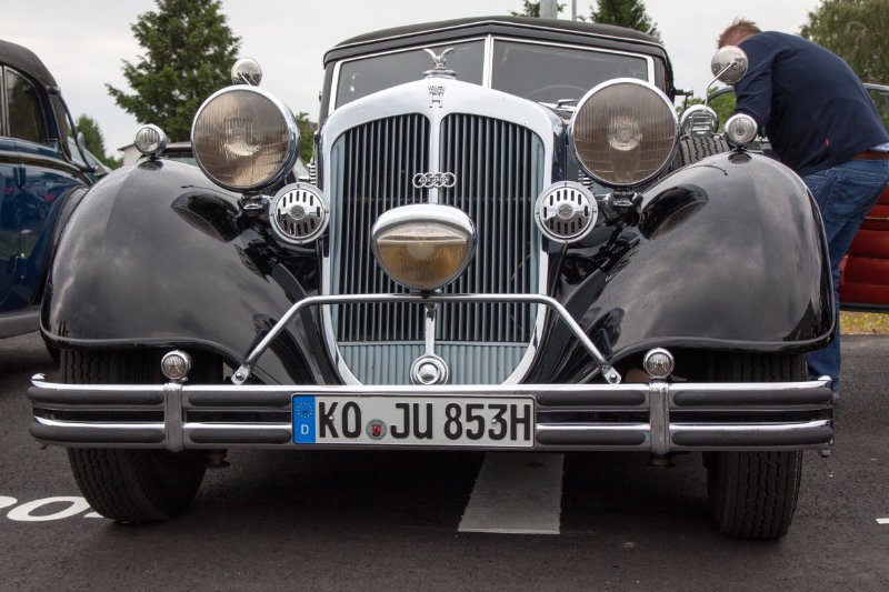 Horch Treffen Hanau 29.05.2015_035.jpg
